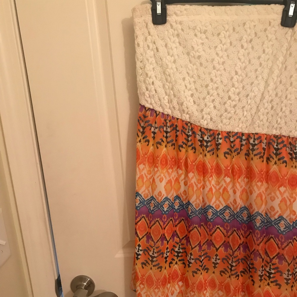 Junior plus size knee length dress
